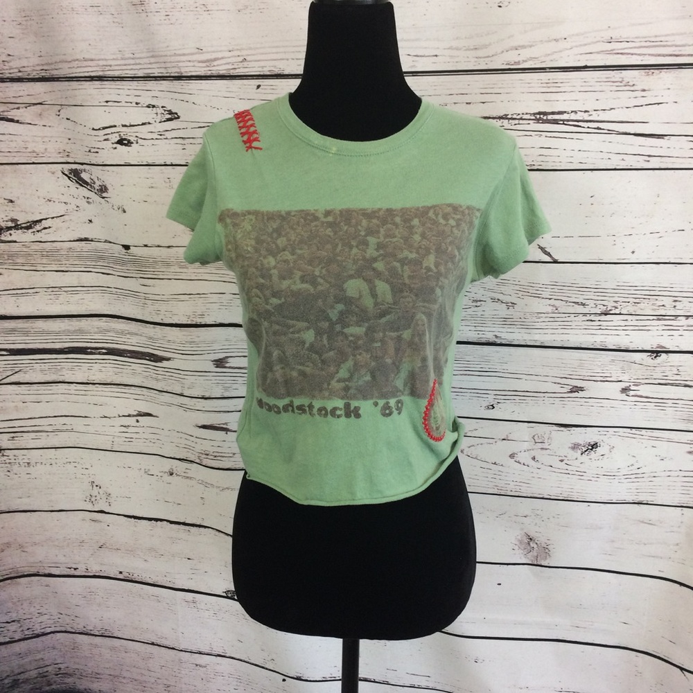 Woodstock distressed crop tee size S